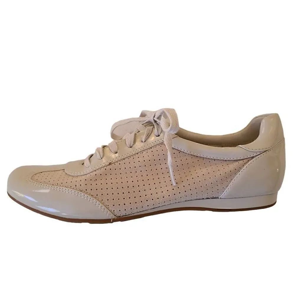 Cole Haan Beige Patent Leather Suede Perforated Lace Up Sneaker Shoes Size 6